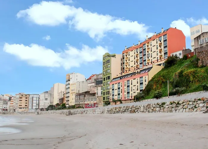 Spacious In With Sea And Mountain Views - 110 M²