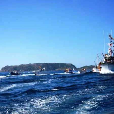 Apartmán Spacious In With Sea And Mountain Views 110 M²