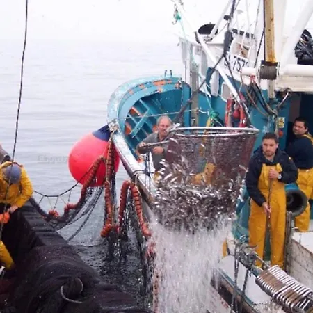 Spacious In With Sea And Mountain Views 110 M² * Malpica