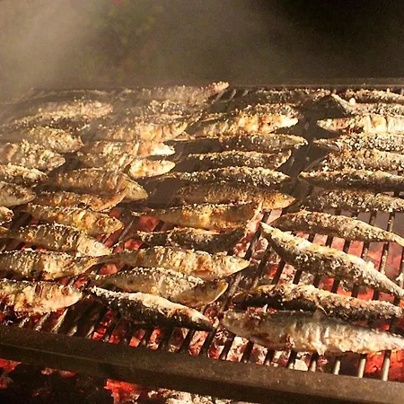 Spacious In With Sea And Mountain Views - 110 M² Apartment