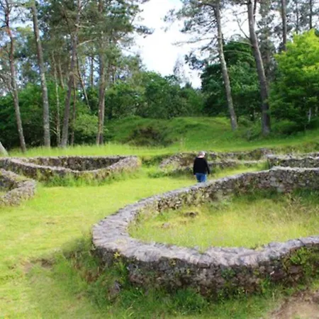 Apartment Spacious In With Sea And Mountain Views - 110 M² *