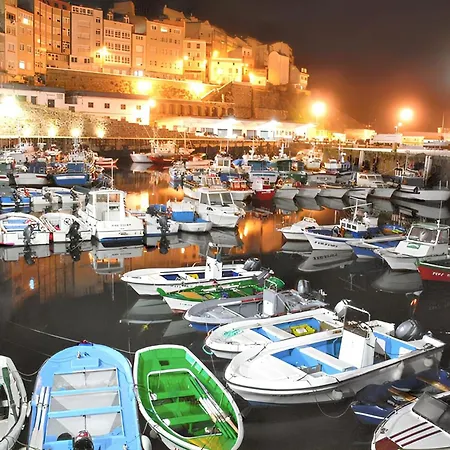 Apartment Spacious In With Sea And Mountain Views - 110 M² *